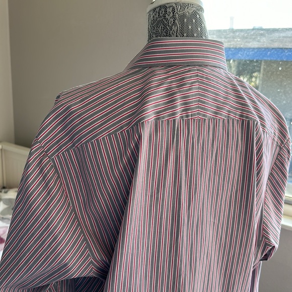 Pink Thomas Pink Slim Fit Gray & Pink long sleeve collared men’s dress shirt - Picture 8 of 14